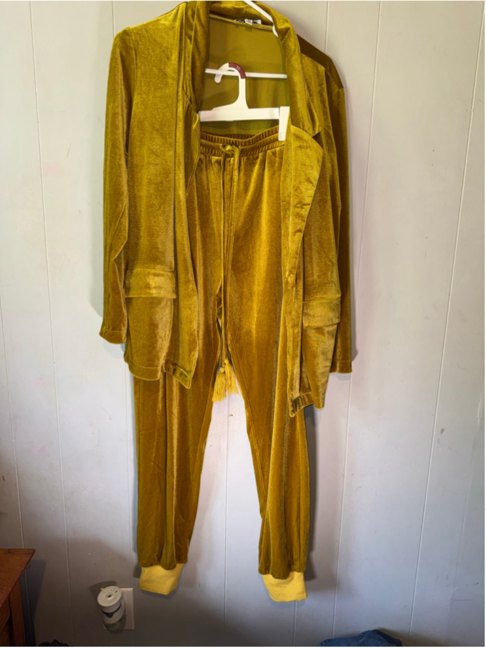 Women's Vadi Winter Velvet Lounge Set Gold XS